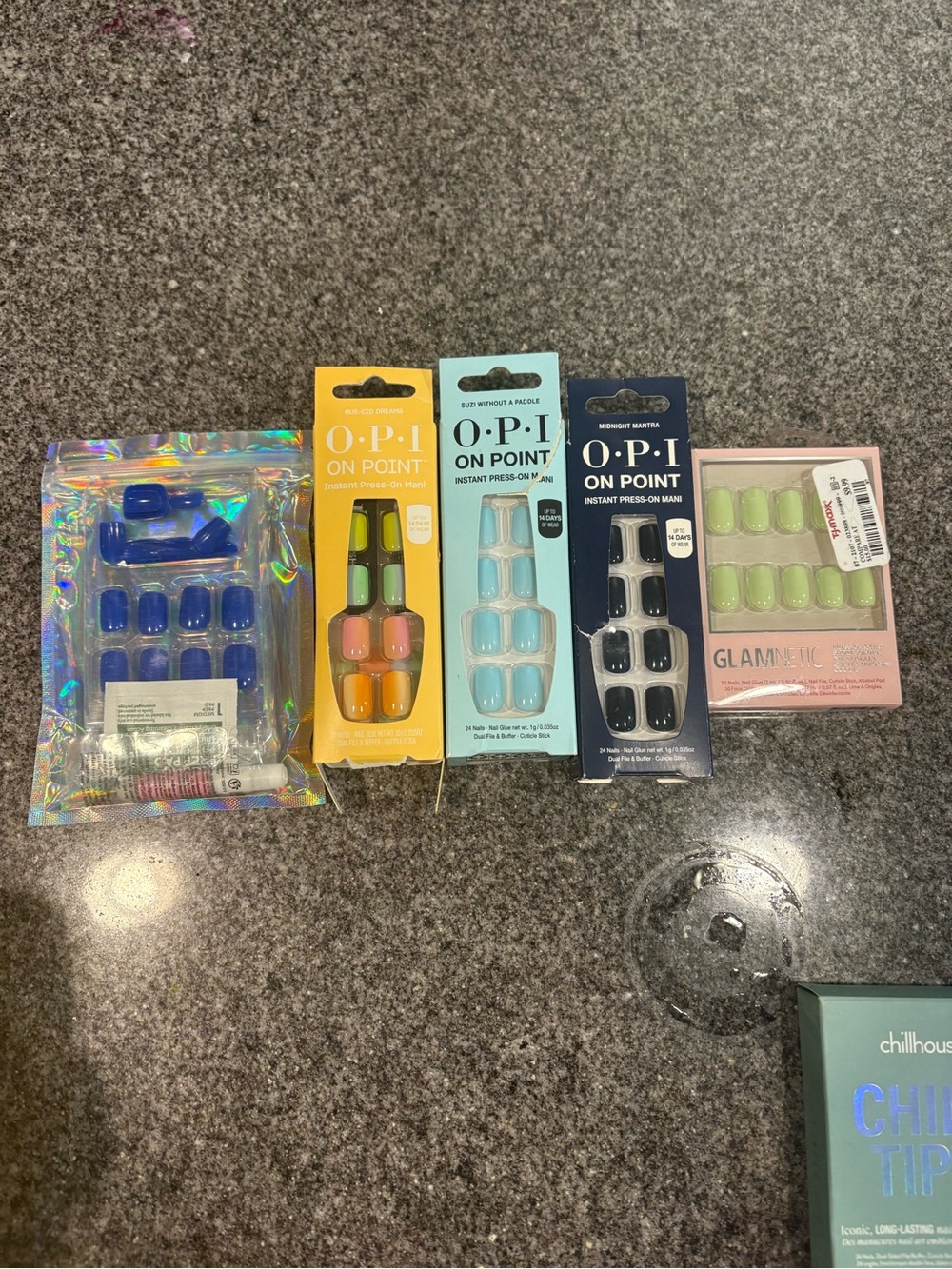 On Point Press-On Nails Variety Pack - Mixed Colors